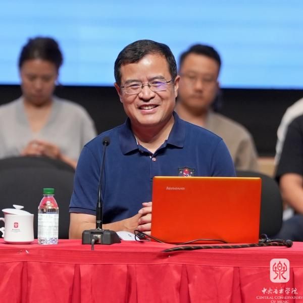 教职5(600).jpg